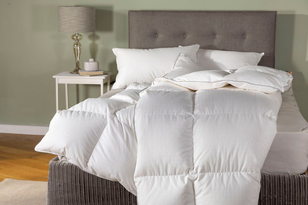 6 of the Best King Size Duvets in the UK