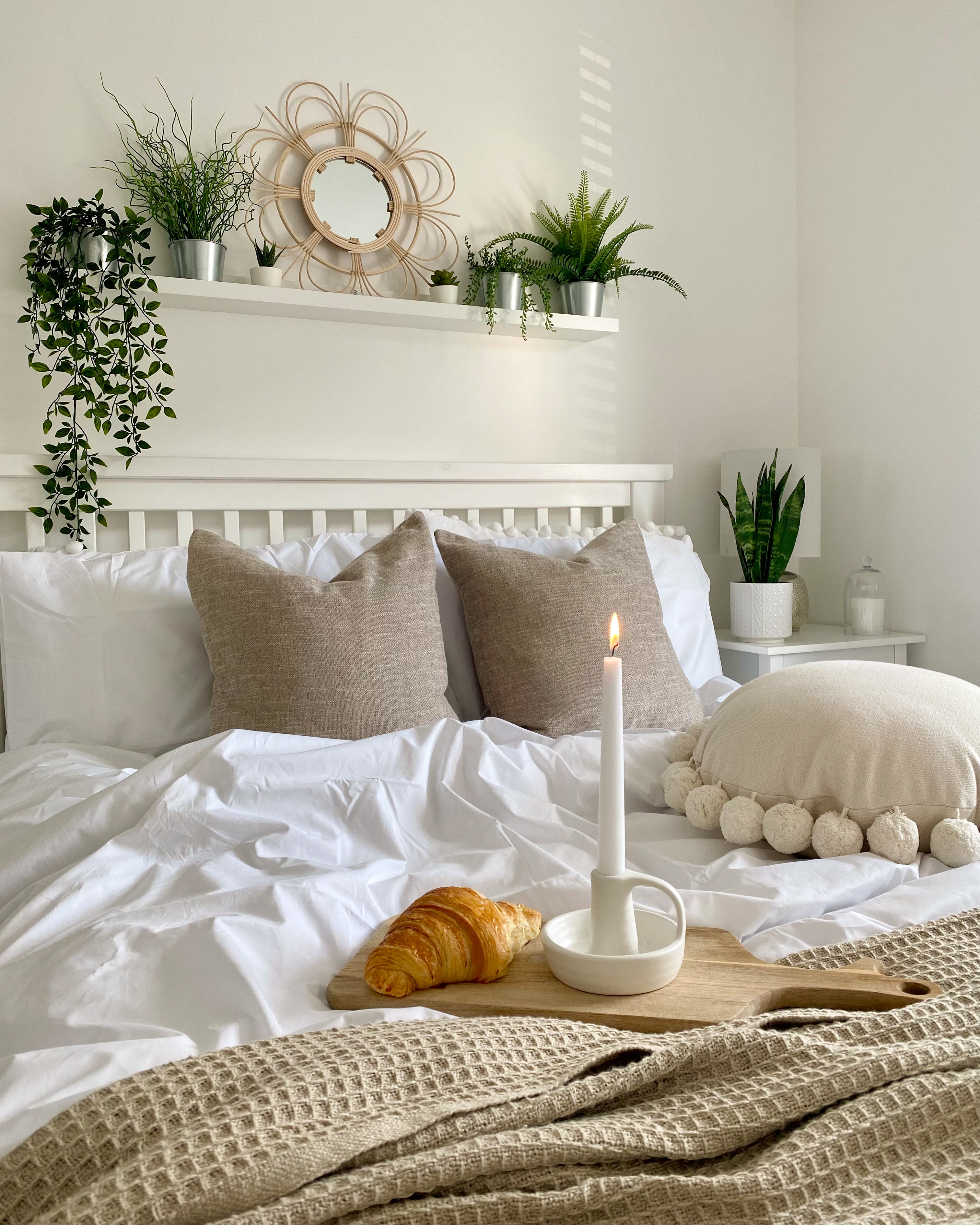 How to Style your Bedroom for Autumn