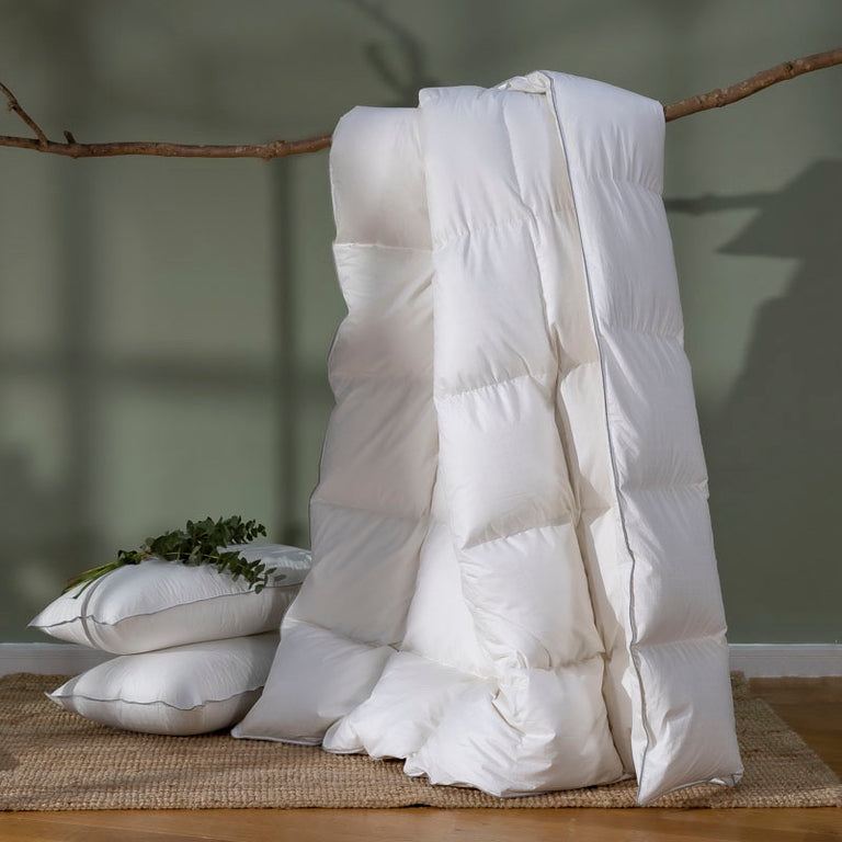 Pure Canadian Goose Down Duvet Cuddledown