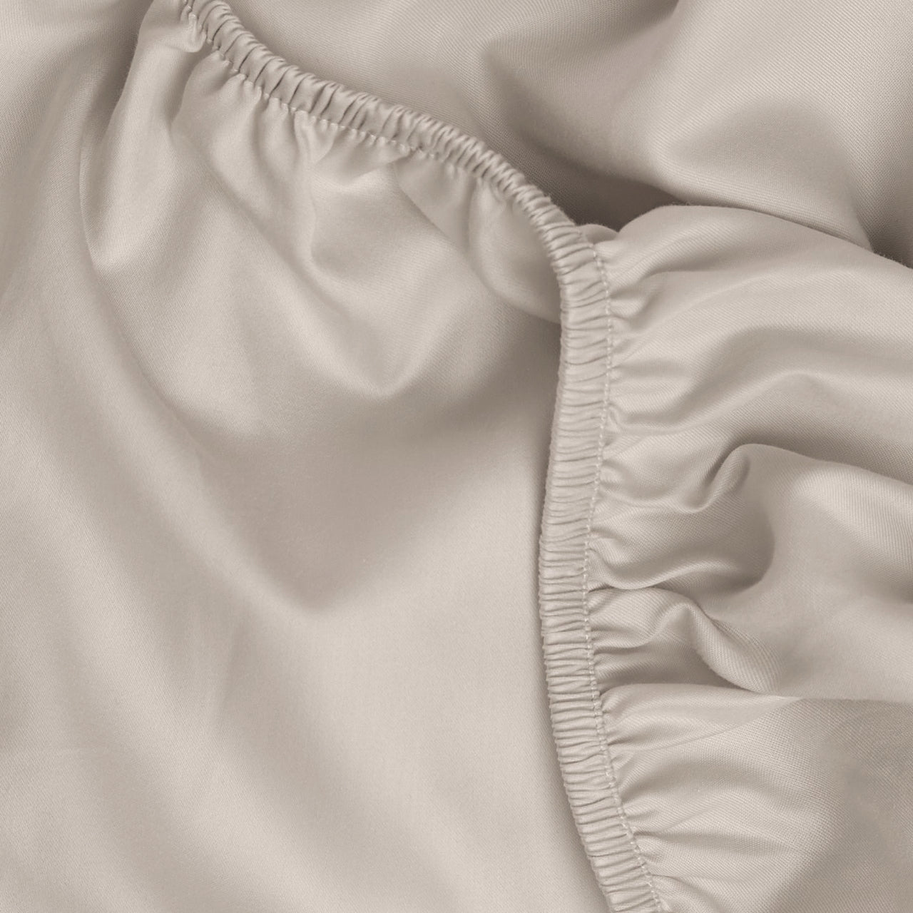 Pure Cotton Sateen Fitted Sheet — Cuddledown